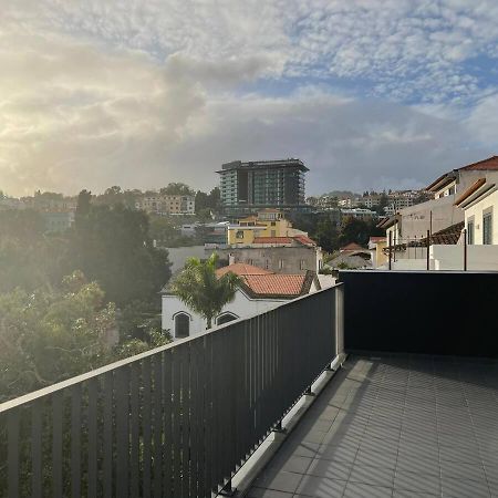 Carreira Residence Funchal  Exterior photo